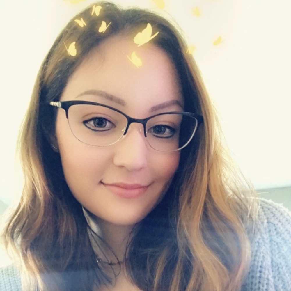 Meet your Posher, Dana